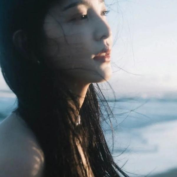 你纳新贵！铮铮铁骑跪接我登基